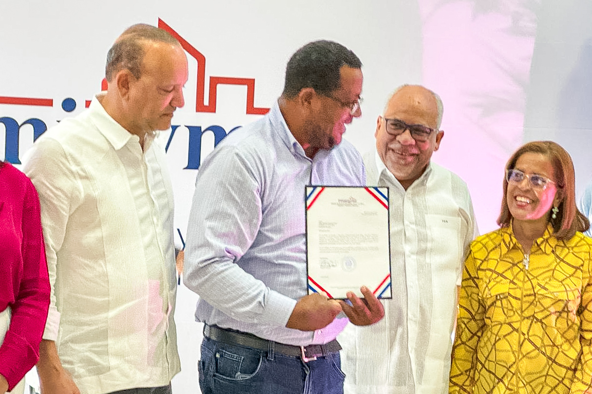 Promipyme impacta en Tamboril con RD$42.1 millones para pequeños emprendedores